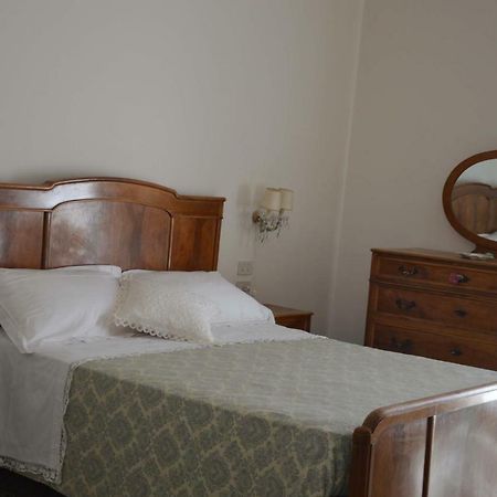 Casa Ciri Bed & Breakfast Foligno Exterior foto