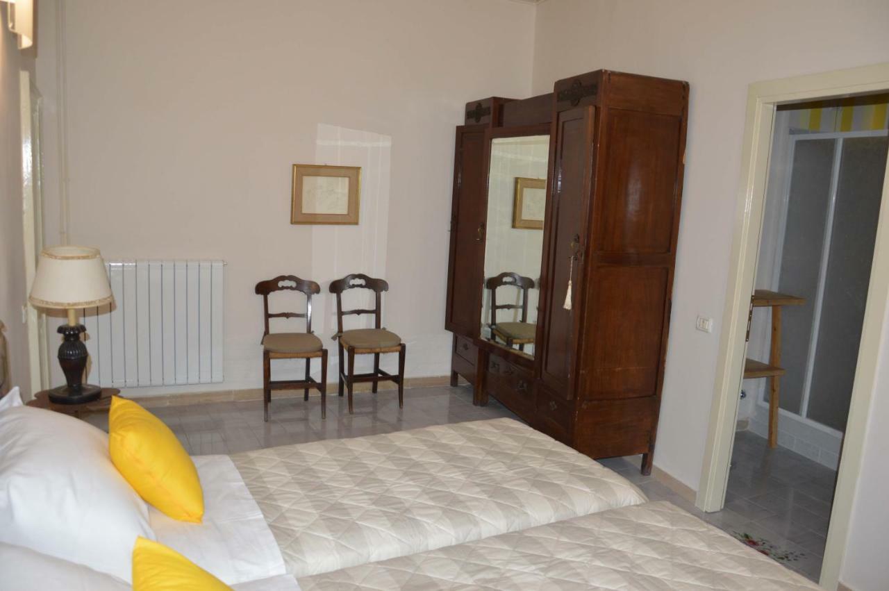 Casa Ciri Bed & Breakfast Foligno Exterior foto