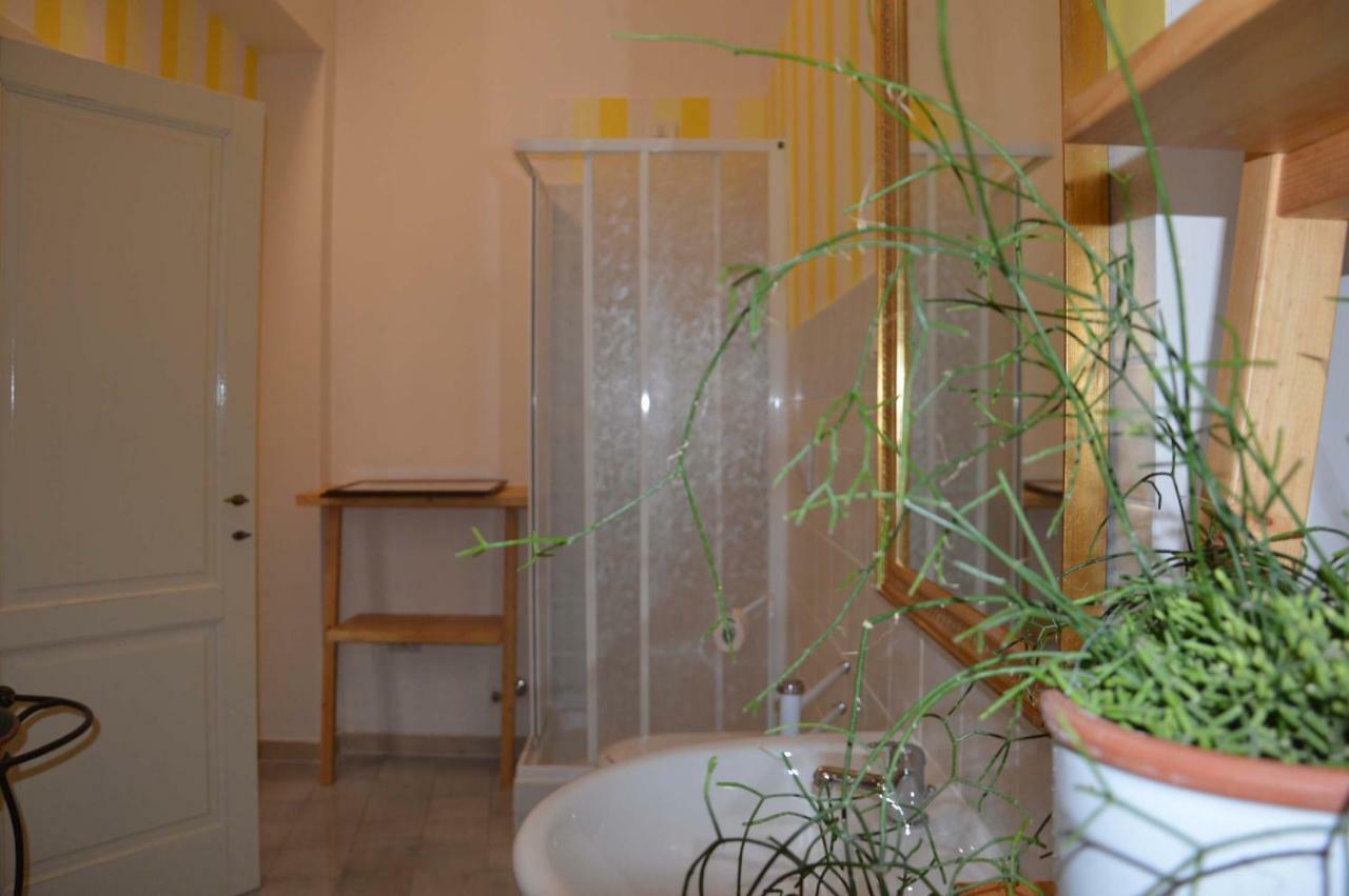 Casa Ciri Bed & Breakfast Foligno Exterior foto